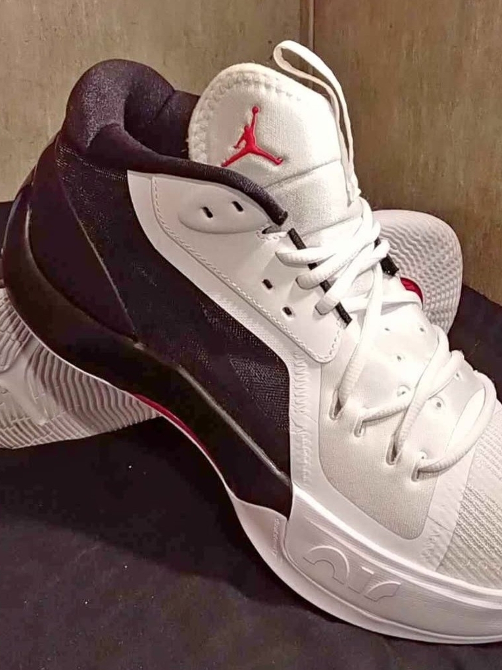 Mens Jordan Zoom Seperate